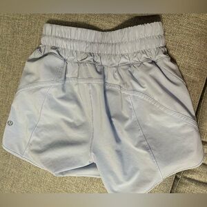 lululemon shorts size 2